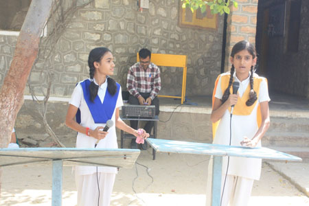 Participants of Hindi Debate Competition