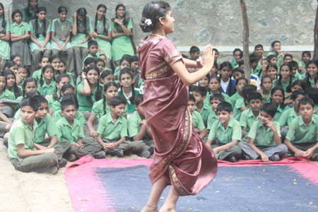 Dance Presentation by Khushi Rao